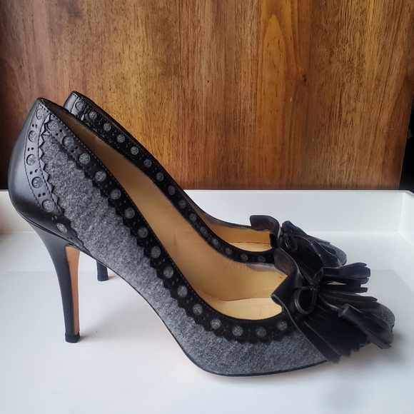 kate spade Shoes - Kate Spade Deanna Gray Flannel and Black Calfskin Pumps